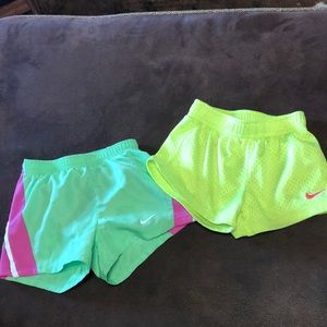 Bundle of Girls 2-3 yr Nike shorts.